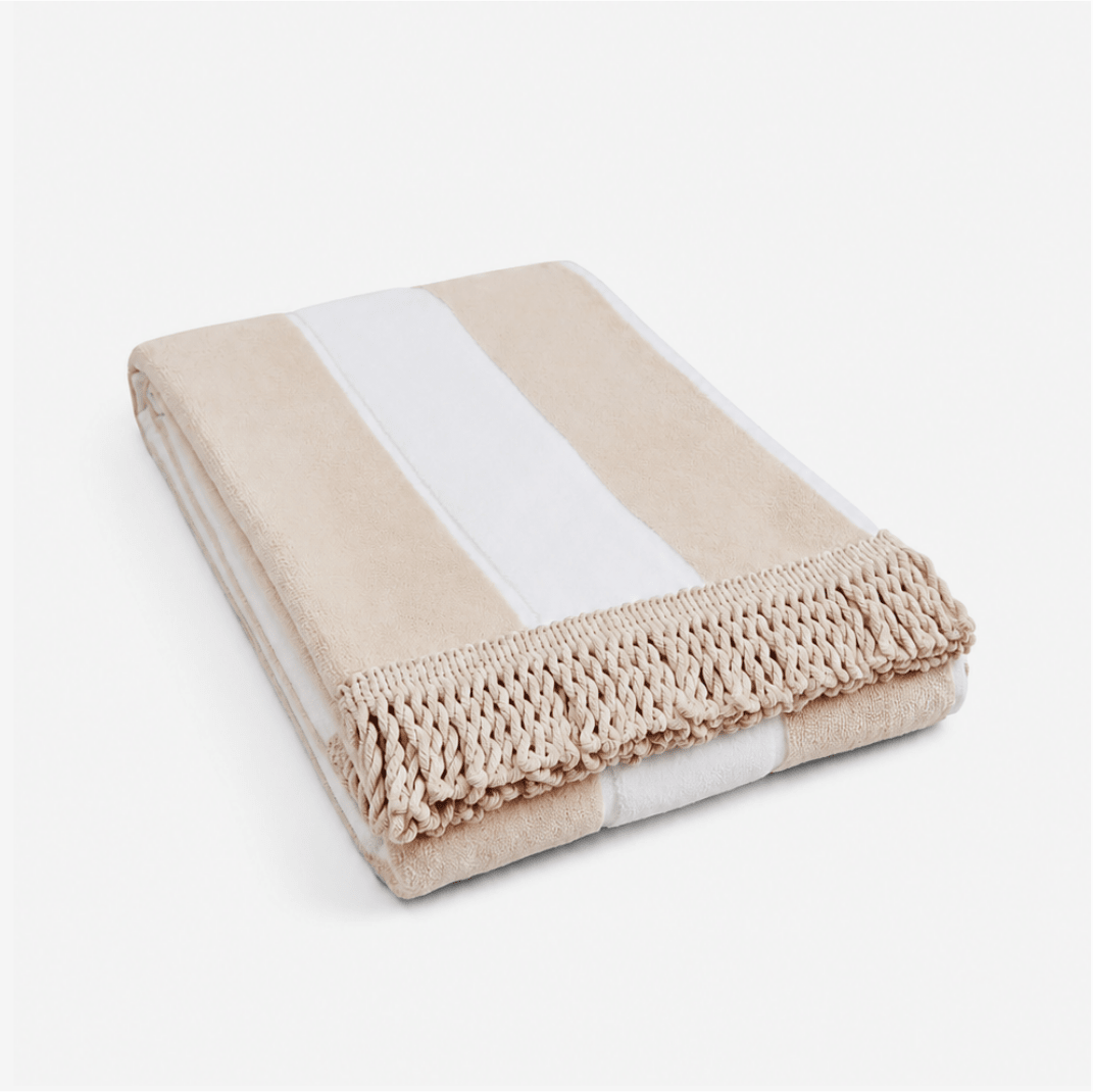 We Wander Coastal Luxe Beach Hamper - We Wander